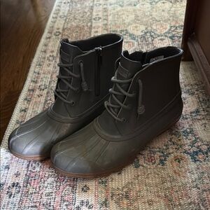 Women’s Waterproof Duck Boots - Grey